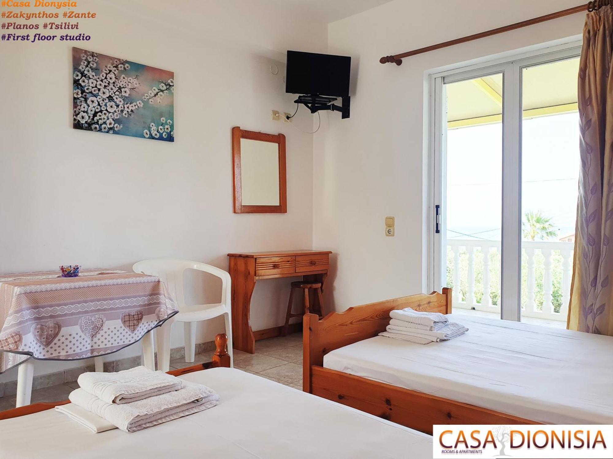 Aparthotel Casa Dyonisia Tsilivi Plános Esterno foto